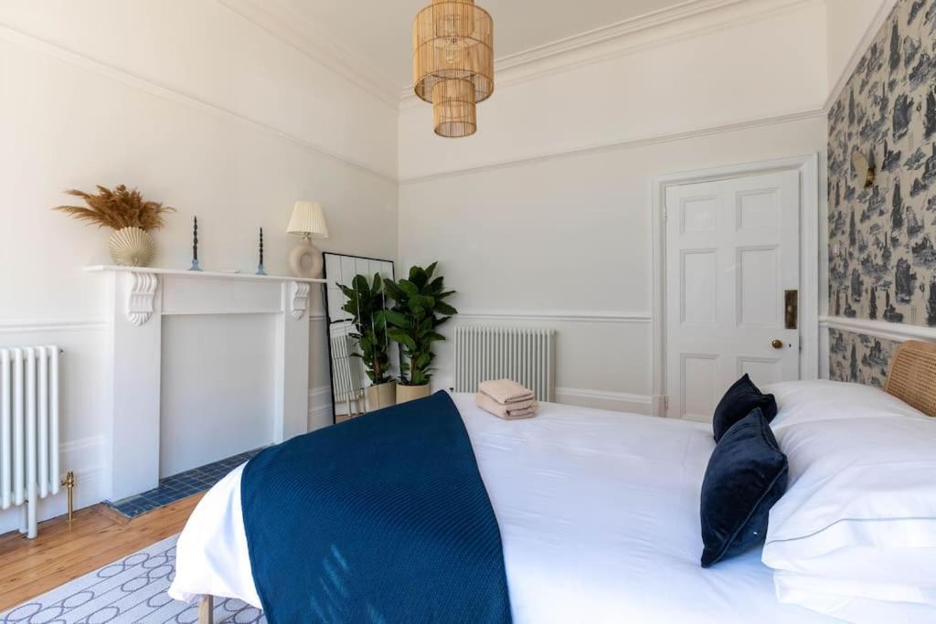Wolverdene - Entire Ground Floor Flat With Garden Margate Eksteriør billede